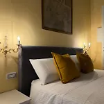 Palazzo Dogana Room&suite Hotel