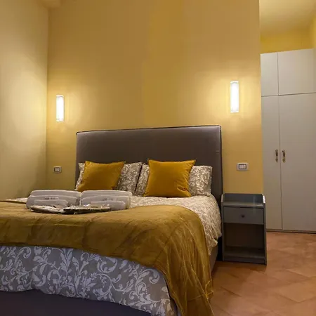 מלון Palazzo Dogana Room&suite 3*