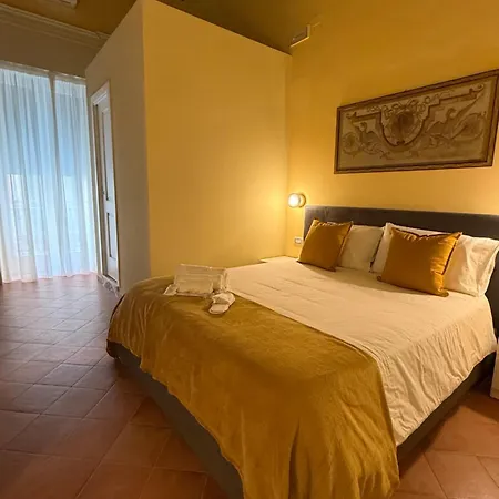 Palazzo Dogana Room&suite מלון 3*